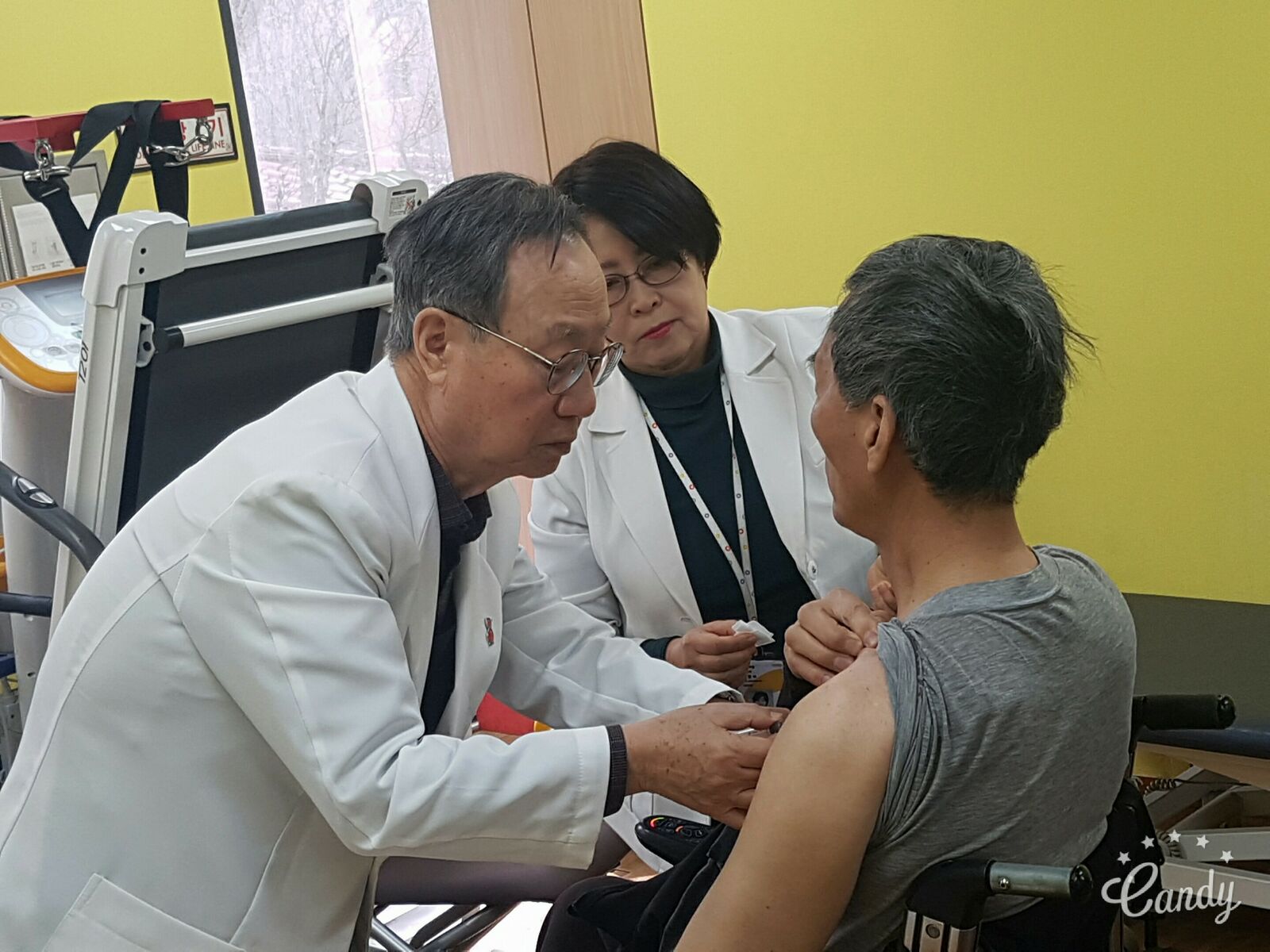 의료재활팀 재활전문가와 함께하는 진단 의료재활팀 재활전문가와 함께하는 진단