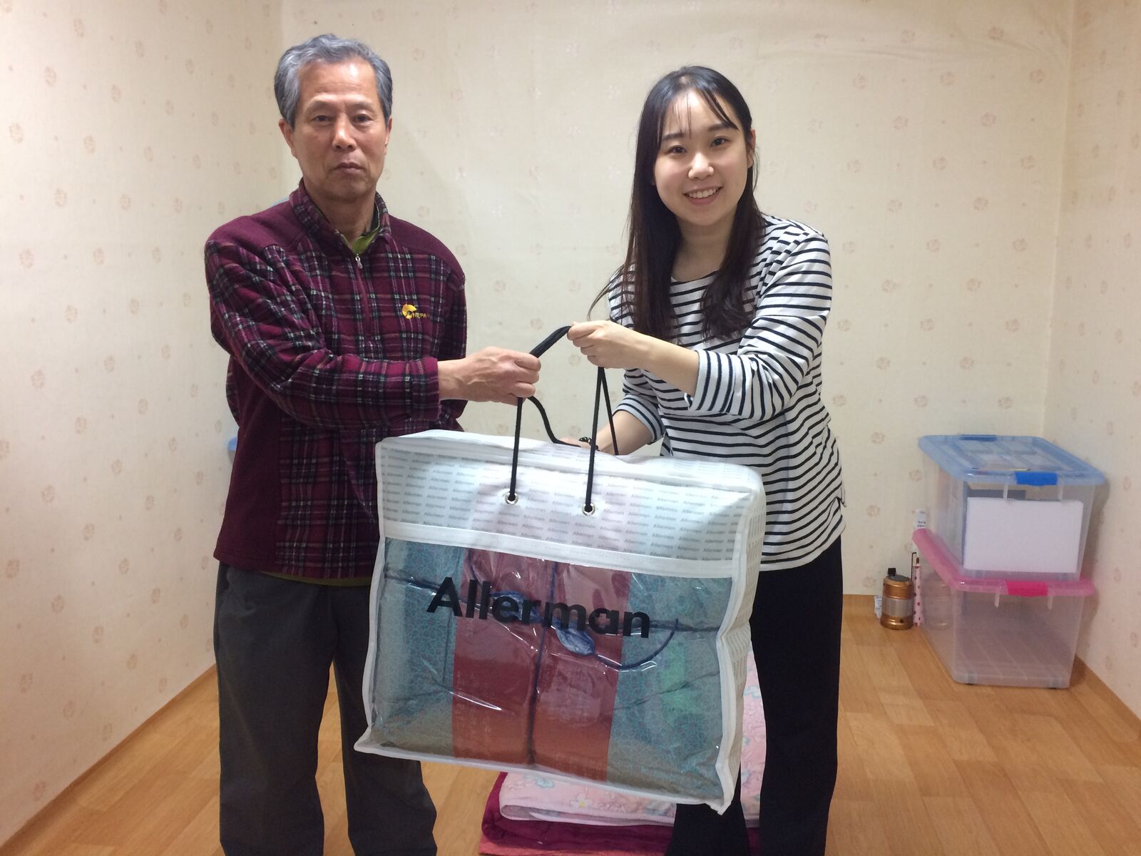 월동지원사업 후원품 전달
