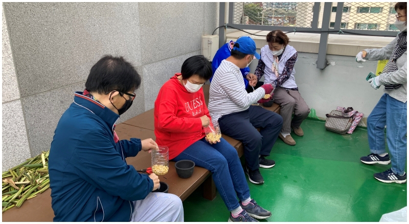 오랜만에 만나는 도시농부들^^