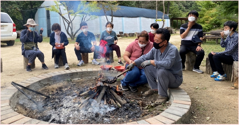 도토리와 밤이 있는 체험 활동